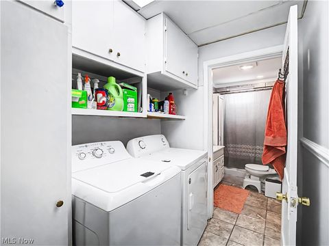 Tiny photo for 37931 Vine Street, Willoughby, OH 44094 (MLS # 5190238)