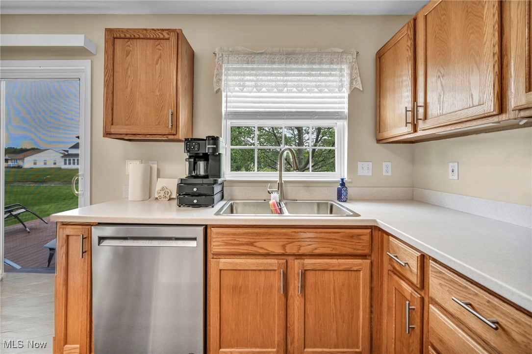 38484 Misty Meadow Trail, North Ridgeville, Ohio image 14