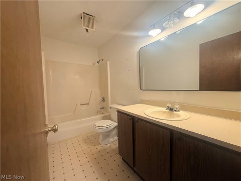 Tiny photo for 195 Market Street, Cortland, OH 44410 (MLS # 5239824)