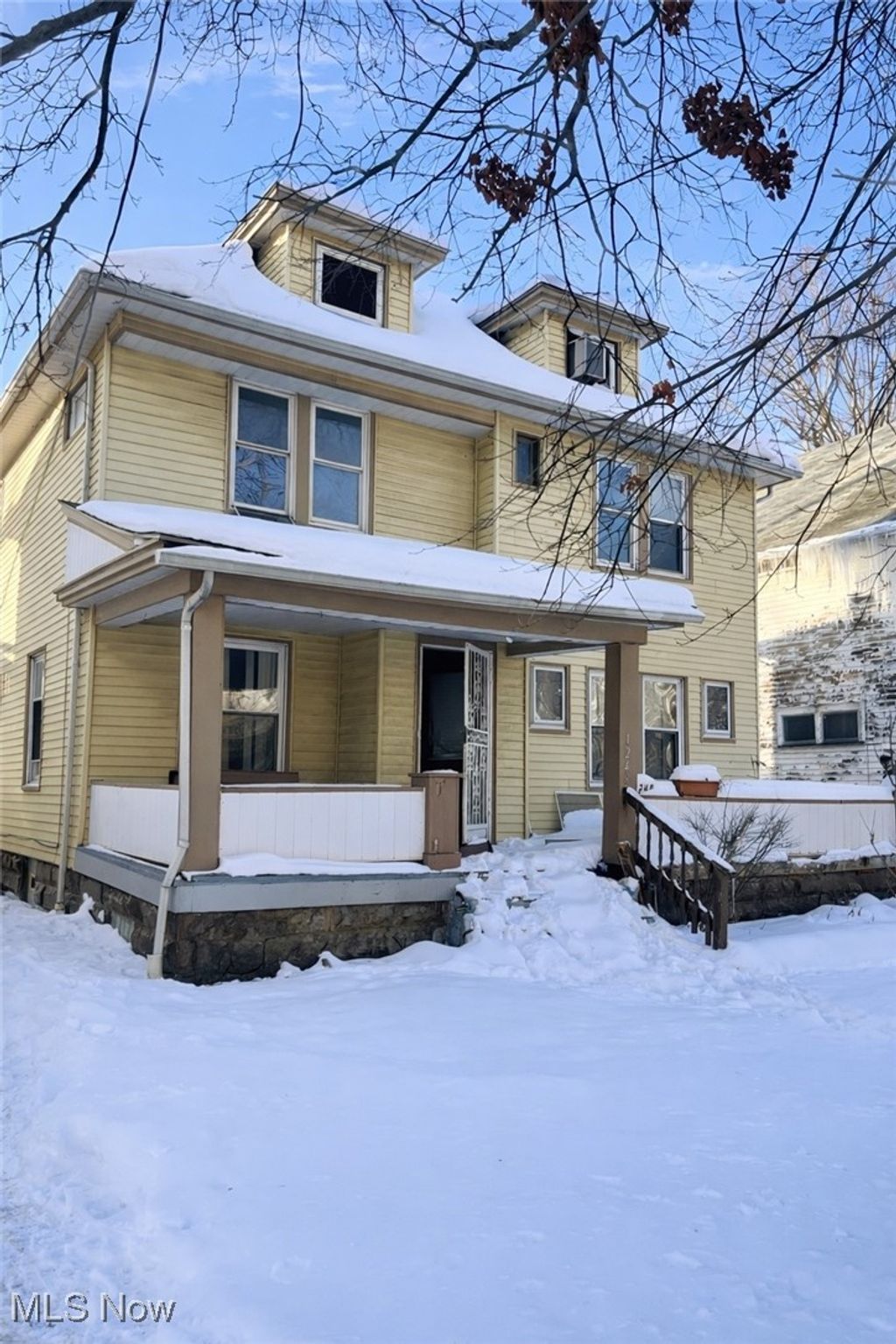 Photo of 1248 E 125th Street, Cleveland, OH 44112 (MLS # 5185409)
