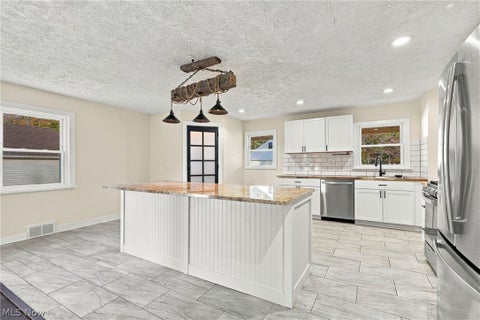 Tiny photo for 10347 Prospect Road, Strongsville, OH 44149 (MLS # 5254927)