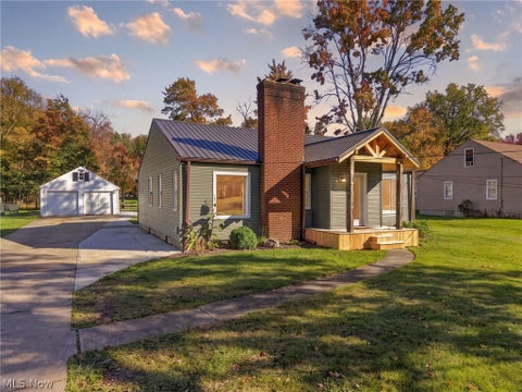 Photo of 10347 Prospect Road, Strongsville, OH 44149 (MLS # 5254927)