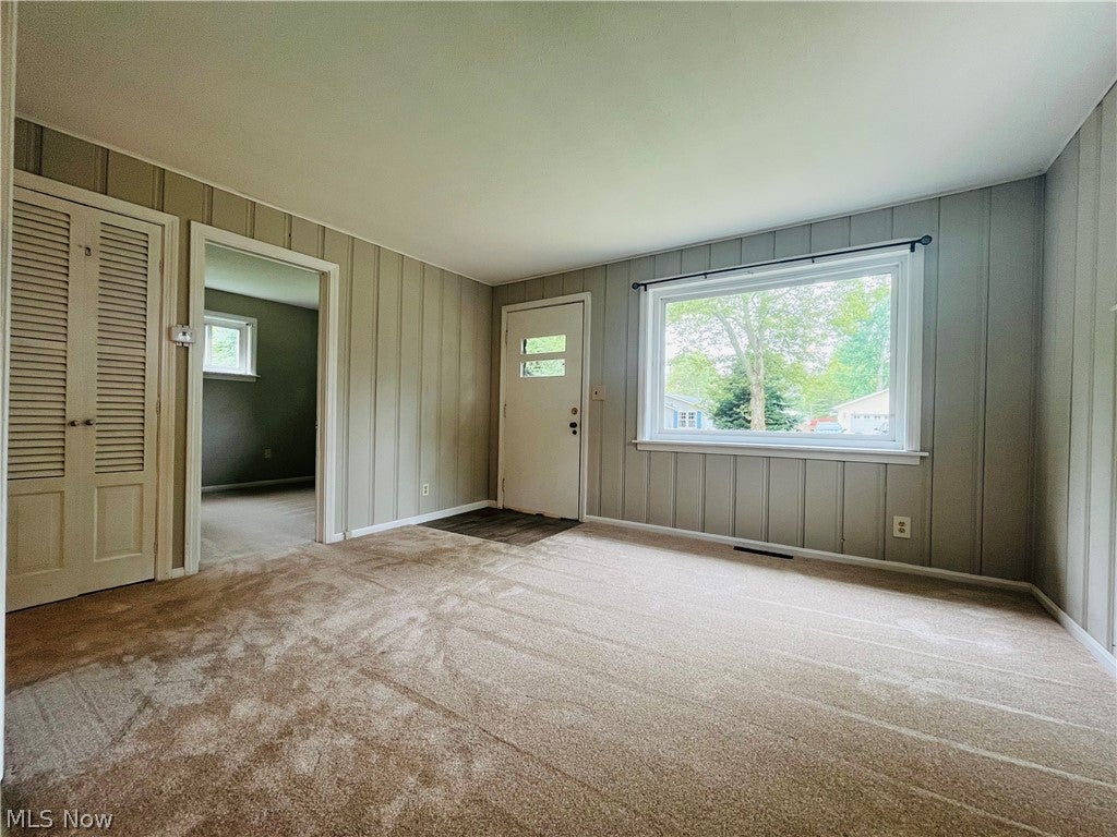 1263 Oxford Drive
