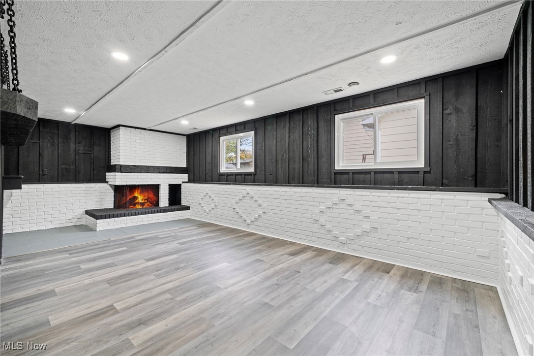 Seven Pines 04 - Residential