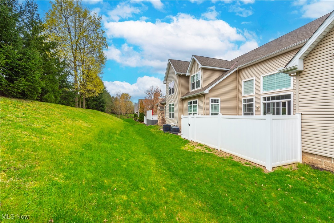 30029 Shadow Creek Drive #34, Westlake, Ohio image 44
