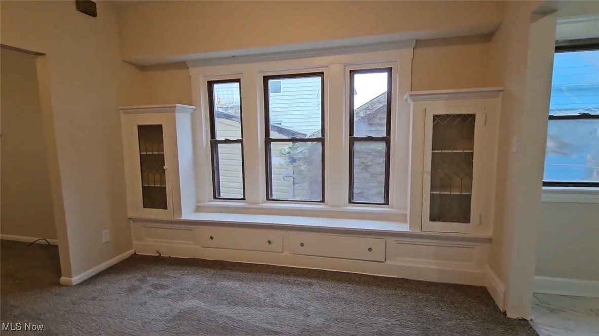 W J Lang Denison Ave - Residential Income