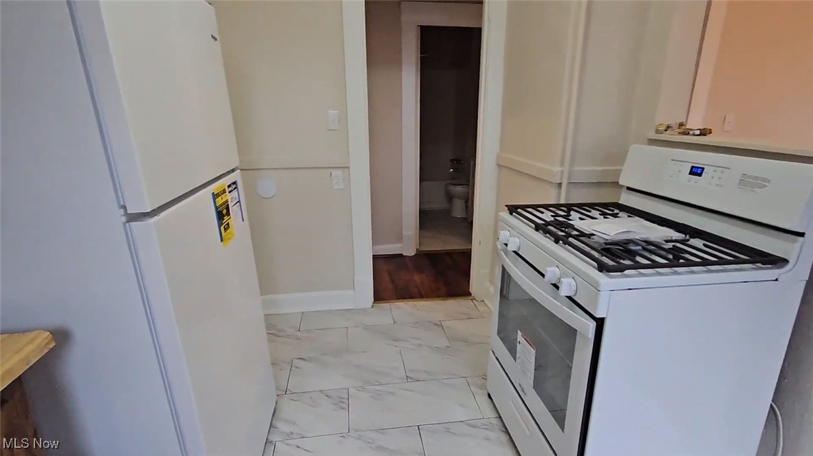 W J Lang Denison Ave - Residential Income