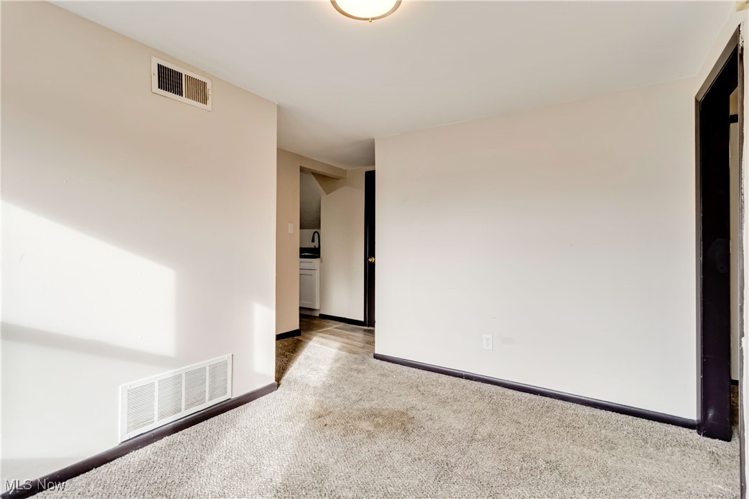 W J Lang Denison Ave - Residential Income