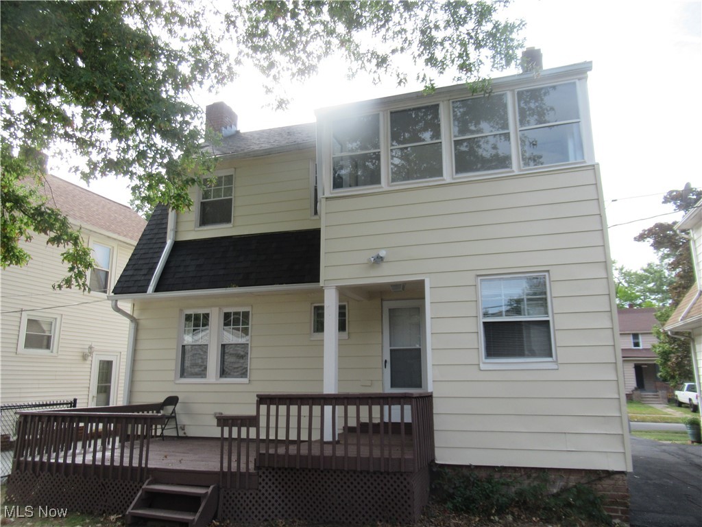 1071 Quilliams Road, Cleveland Heights, Ohio image 3