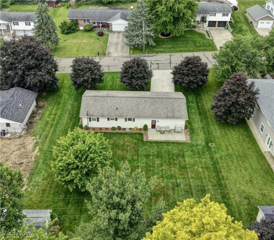 215 Rhine St St, Sugarcreek, Ohio image 11
