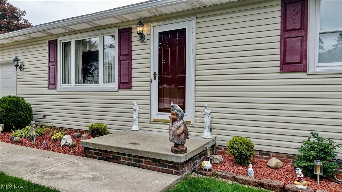 215 Rhine St St, Sugarcreek, Ohio image 6