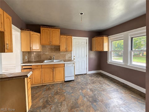 Tiny photo for 13312 Alvin Avenue, Garfield Heights, OH 44105 (MLS # 5255372)