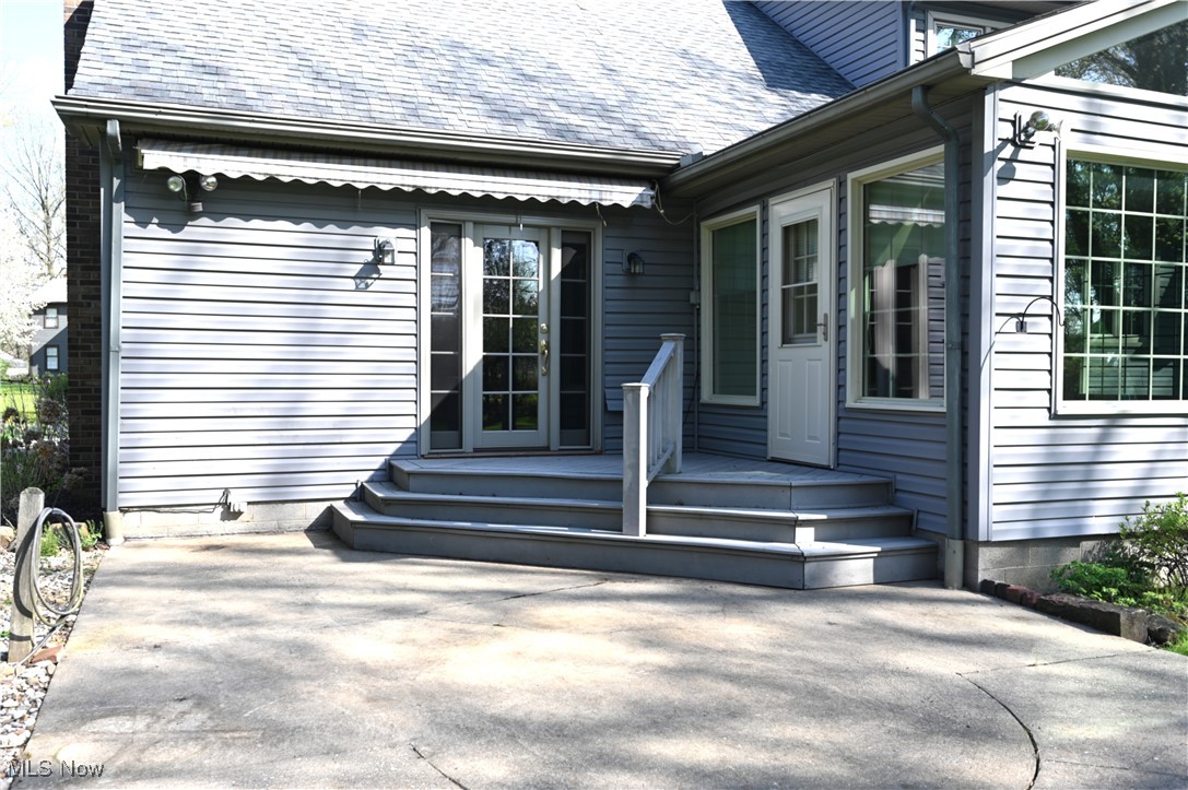 3647 Sperone Drive, Canfield, Ohio image 6