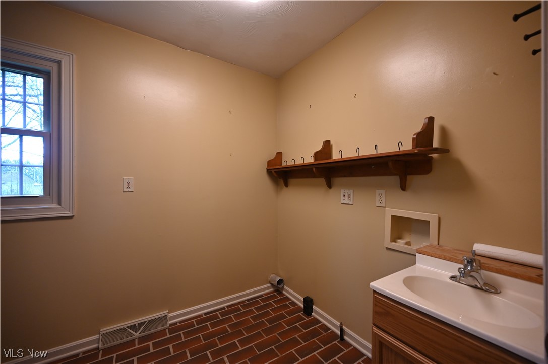 3647 Sperone Drive, Canfield, Ohio image 20
