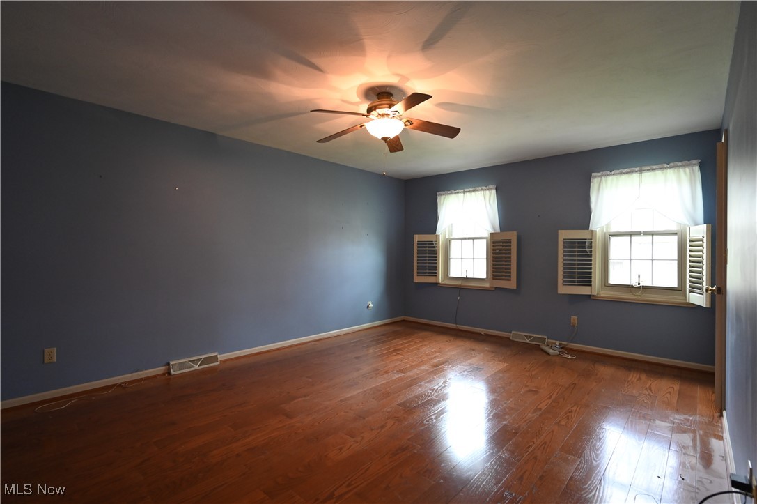 3647 Sperone Drive, Canfield, Ohio image 32
