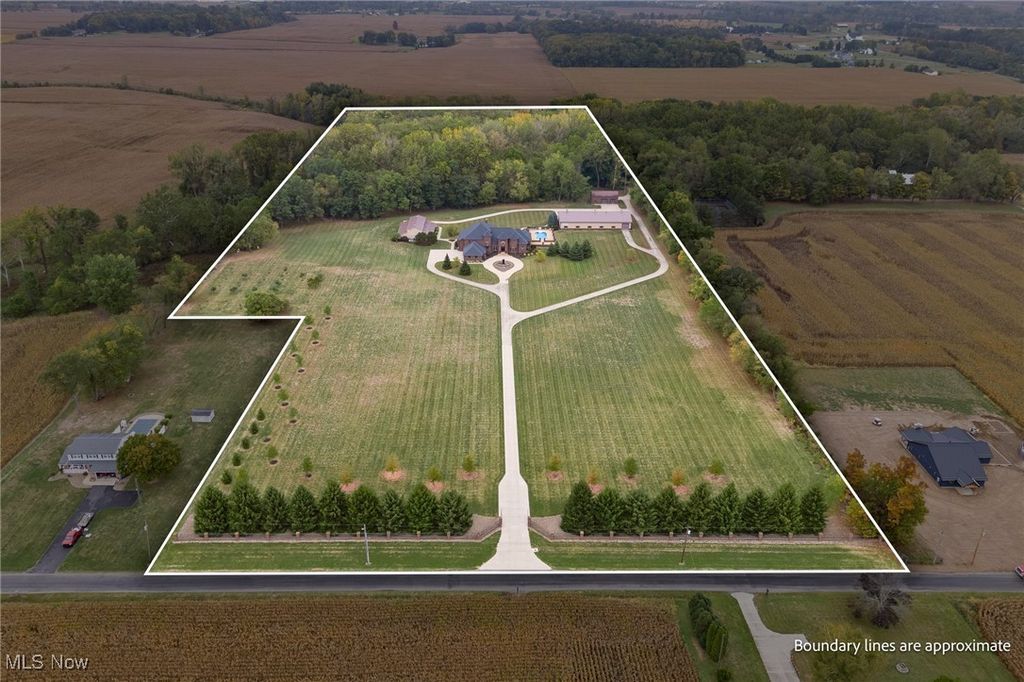 Photo of 706 Township Road 1600, Ashland, OH 44805 (MLS # 5176702)