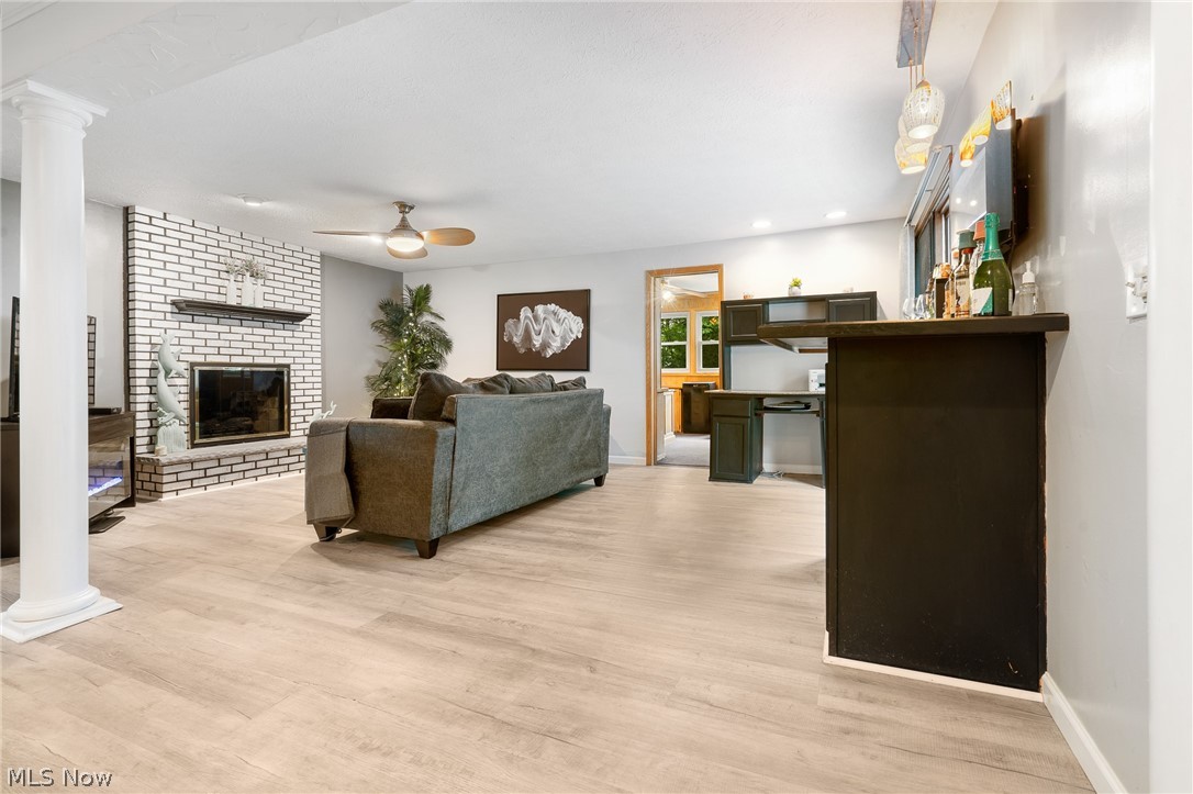 Irish Oaks - Residential