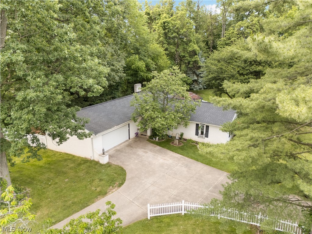 Irish Oaks - Residential