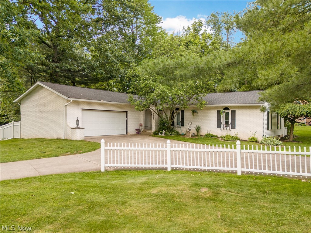 Irish Oaks - Residential