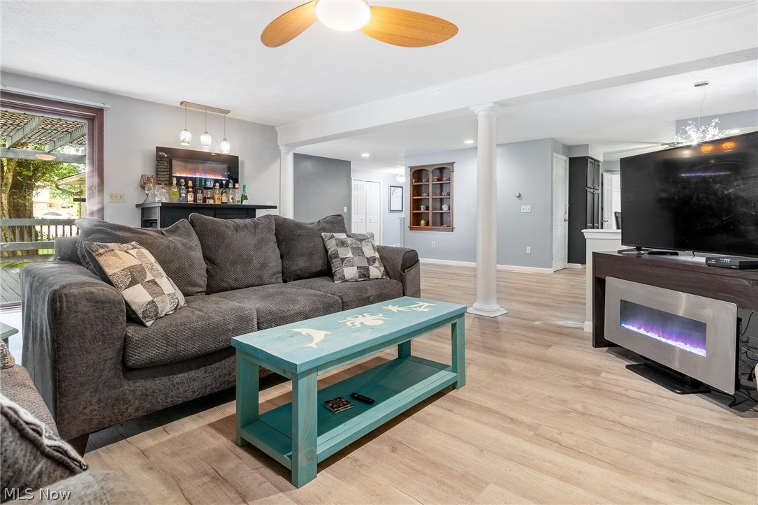 Irish Oaks - Residential