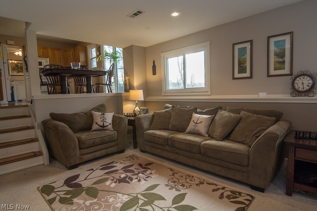 Royal Akins - Residential