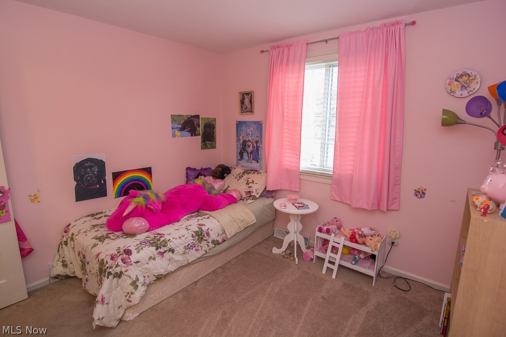 Royal Akins - Residential