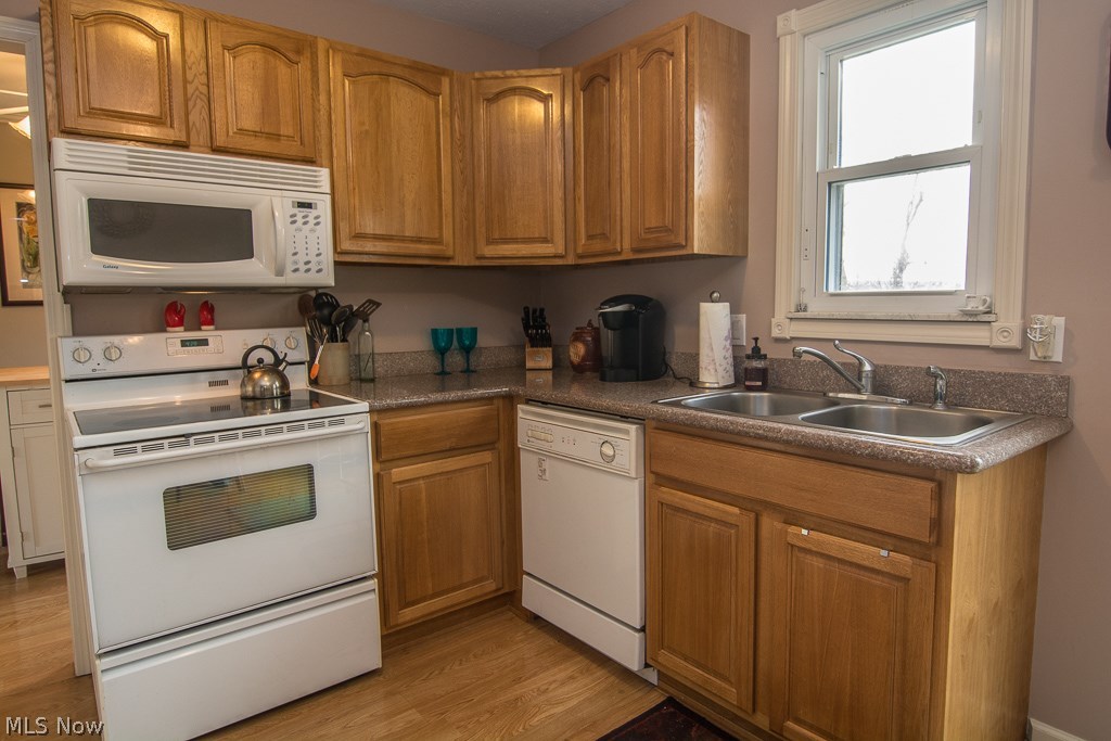 Royal Akins - Residential