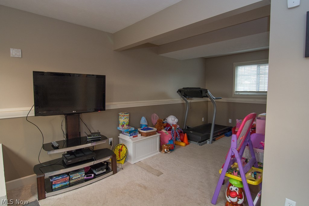 Royal Akins - Residential