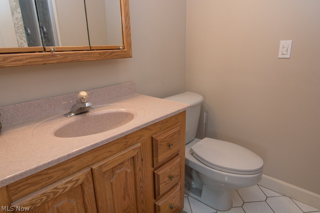 Royal Akins - Residential