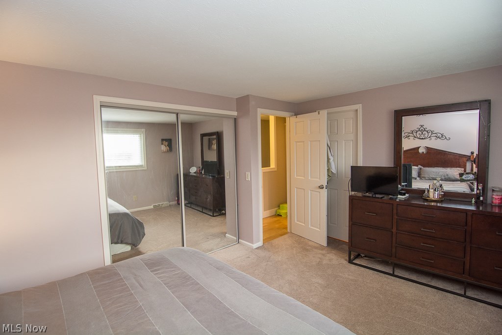 Royal Akins - Residential