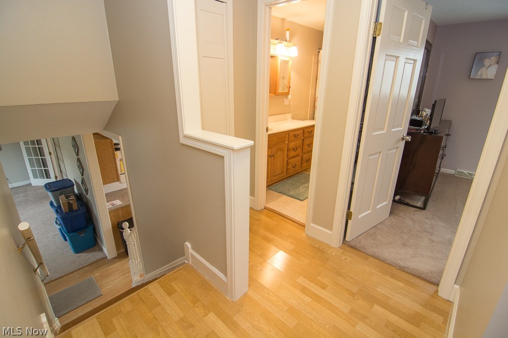 Royal Akins - Residential