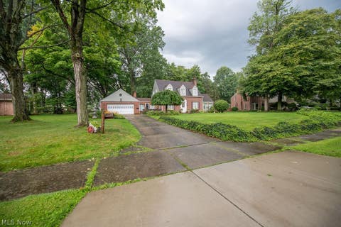 Tiny photo for 1144 Kingsway Street, Alliance, OH 44601 (MLS # 5239270)