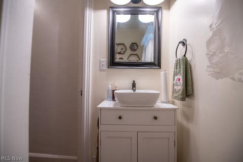 Tiny photo for 1144 Kingsway Street, Alliance, OH 44601 (MLS # 5239270)