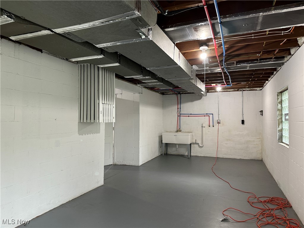 City/Youngstown - Residential