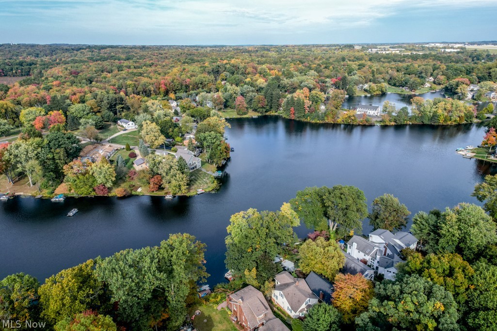 Willowdale Lake - Residential