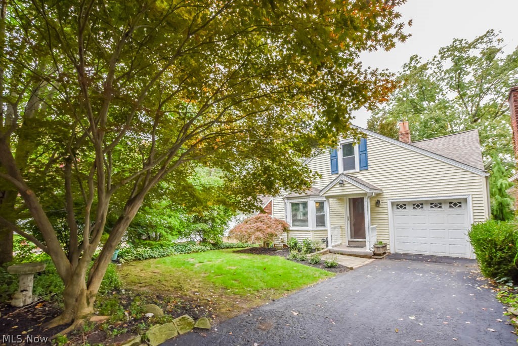 Willowdale Lake - Residential