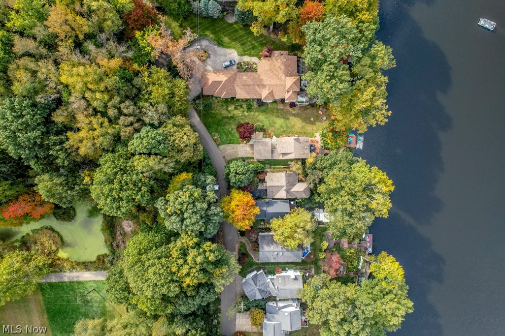 Willowdale Lake - Residential