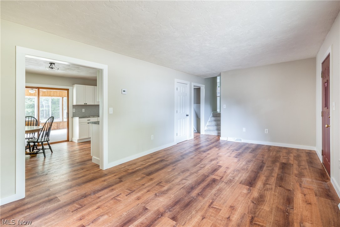 Crestview 02 - Residential