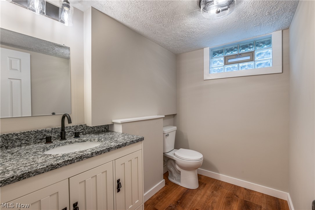 Crestview 02 - Residential