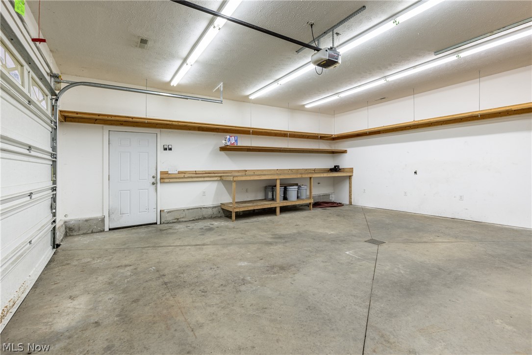 Crestview 02 - Residential