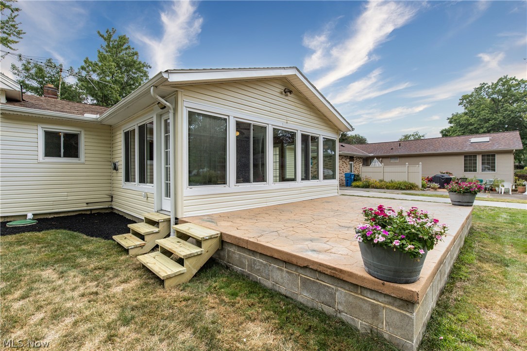 Crestview 02 - Residential