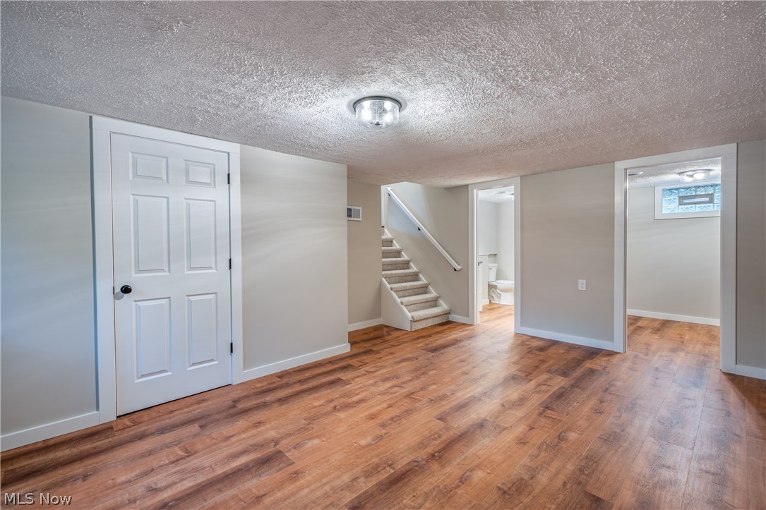 Crestview 02 - Residential