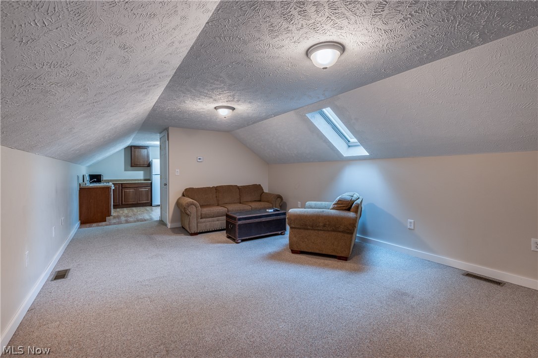 Crestview 02 - Residential