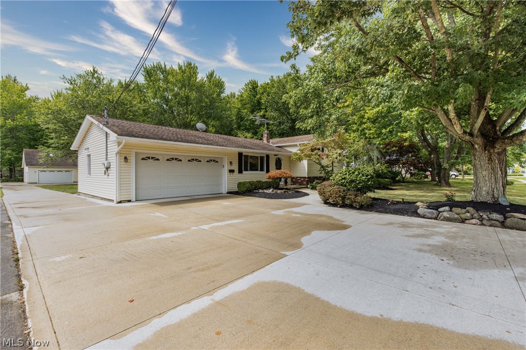 Crestview 02 - Residential