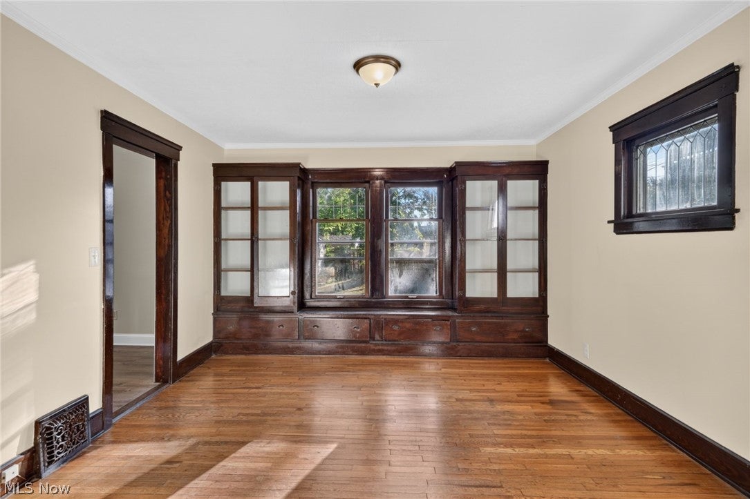 3341 W 99th Street