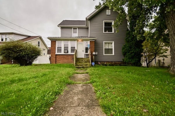 1847 LINCOLN WAY E, MASSILLON, OH 44646 - Image e0e5530b904cbd73fd2b86f9db050c0f/2474861972