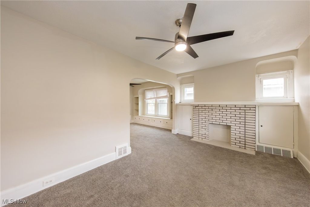 Photo of 12604 Angelus Avenue, Cleveland, OH 44105 (MLS # 5175219)