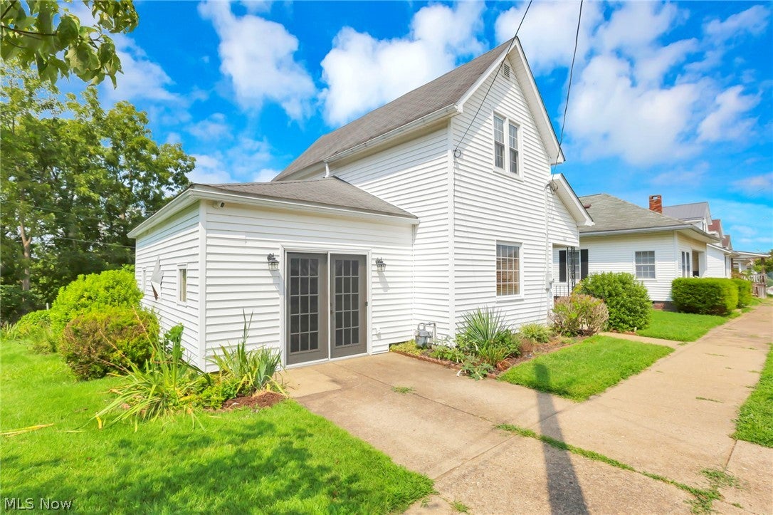 1022 Fairground