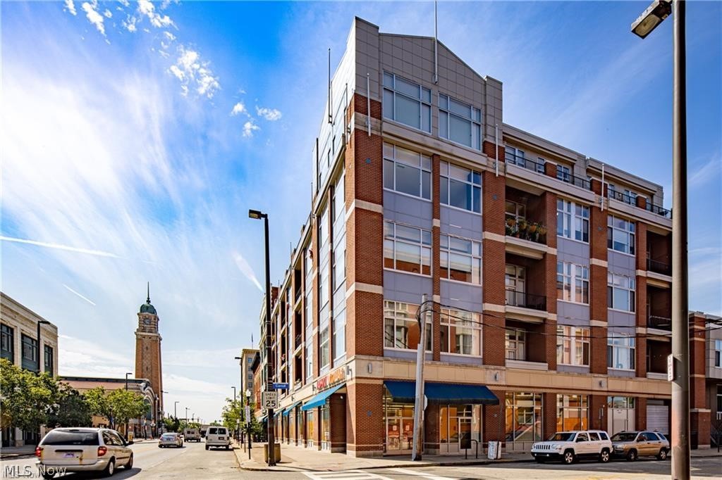 Carroll Ave Condo - Residential Lease