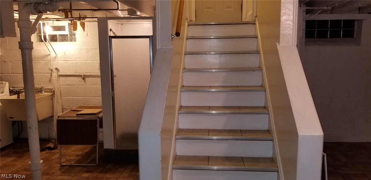 Mix King & Gibbs - Residential